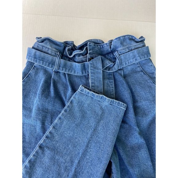 ✨2/$20✨ Who What Where Hight Waiste Baggy Cropped Angle Denim jeans Size 14 - Picture 6 of 7